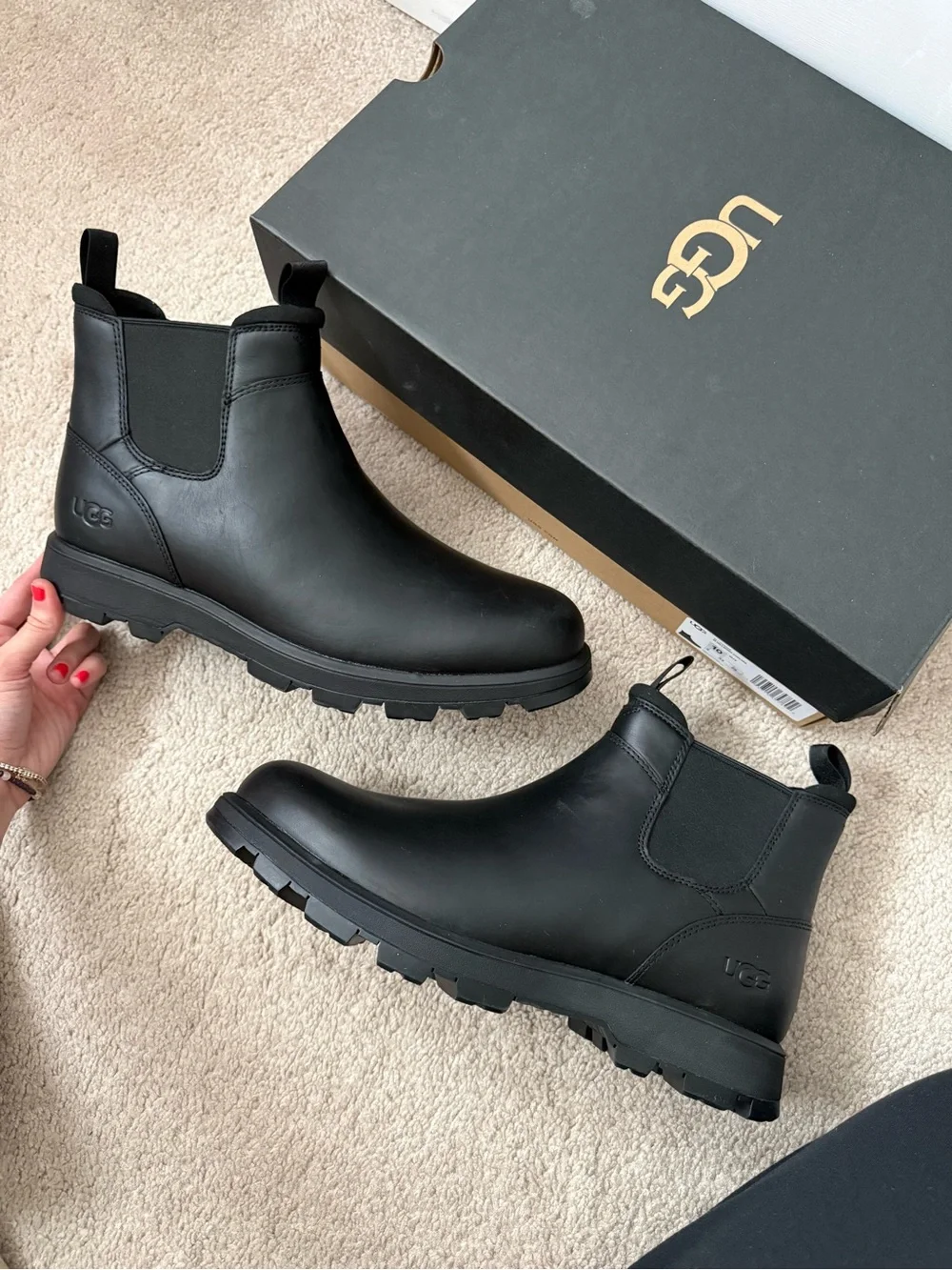 UGG Men's Waterproof Hillmont Chelsea Boots in Black